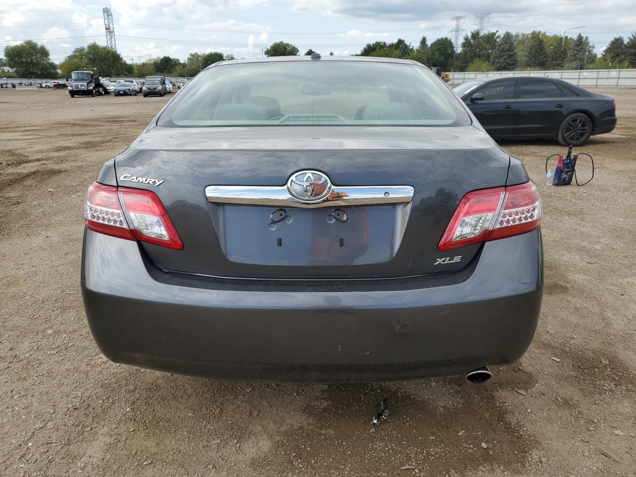 2010 Toyota Camry Base VIN: 4T4BF3EK6AR063375 Lot: 81055045