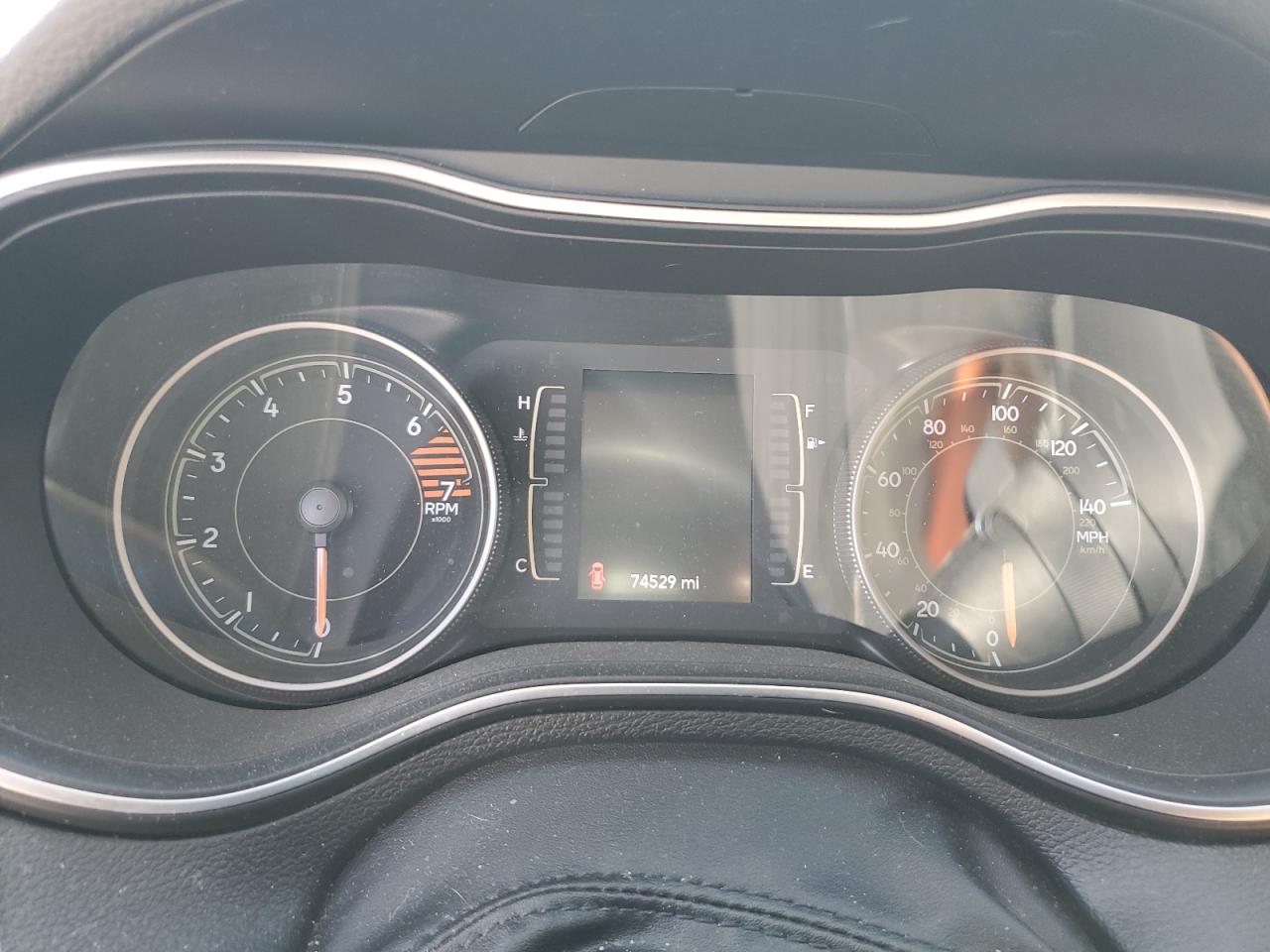 2019 Jeep Cherokee Latitude VIN: 1C4PJMCB9KD350254 Lot: 71273505