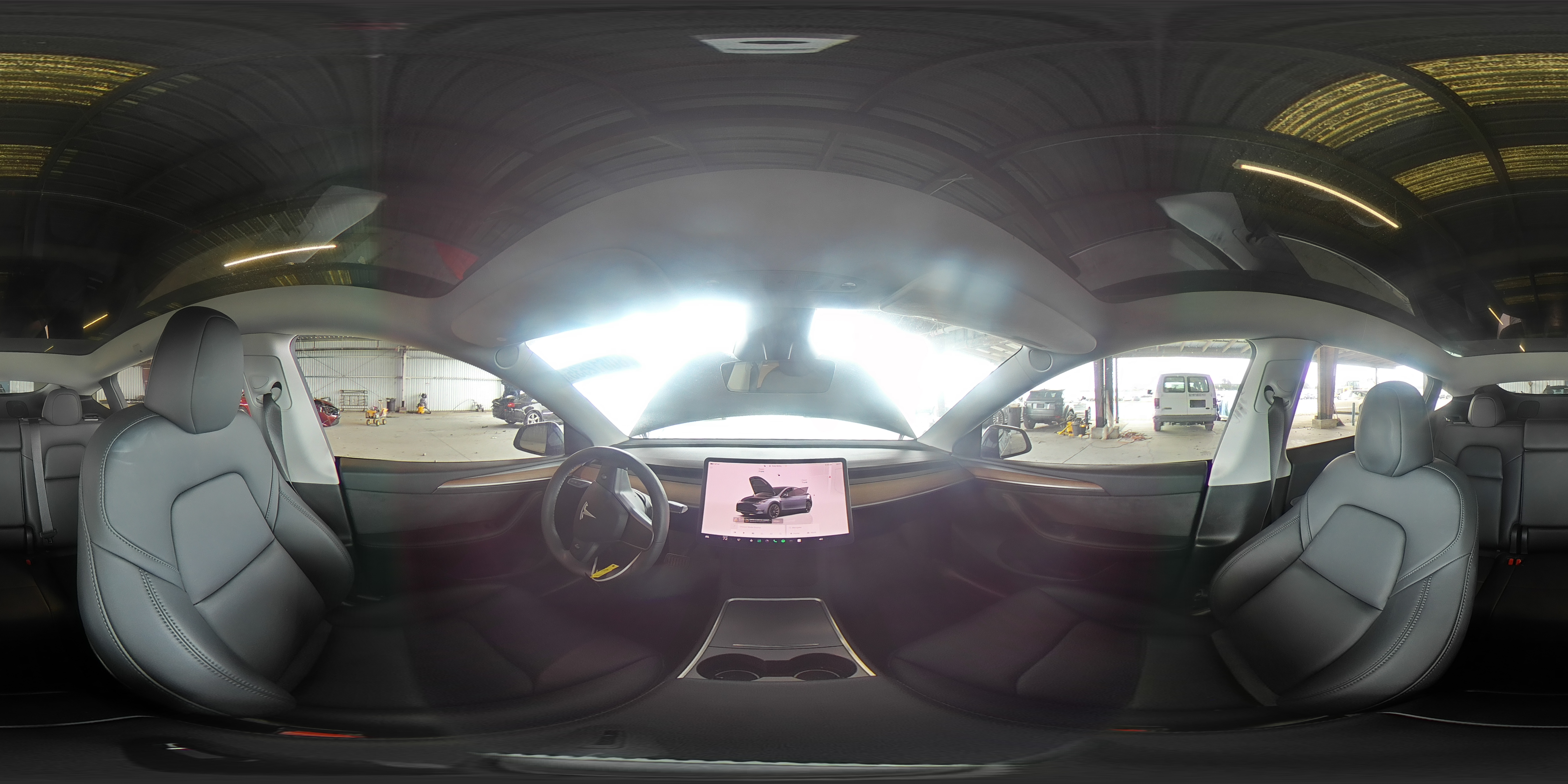 2024 Tesla Model Y VIN: 7SAYGDEE5RF013967 Lot: 80612535