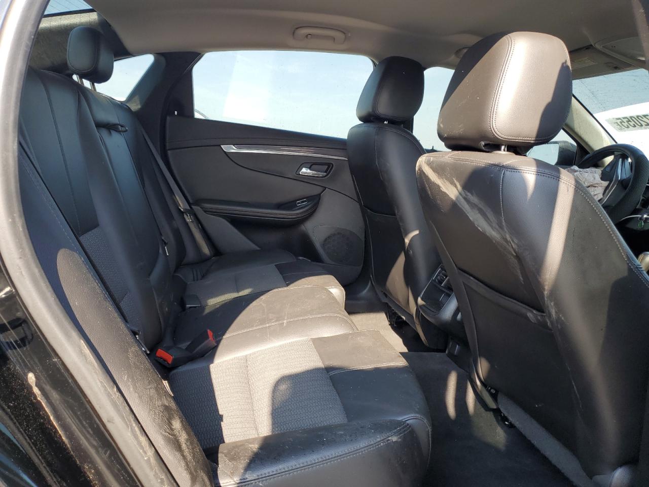 2017 Chevrolet Impala Lt VIN: 2G1105S37H9102852 Lot: 80872055