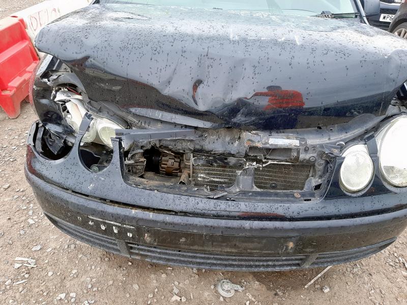2004 VOLKSWAGEN POLO E 