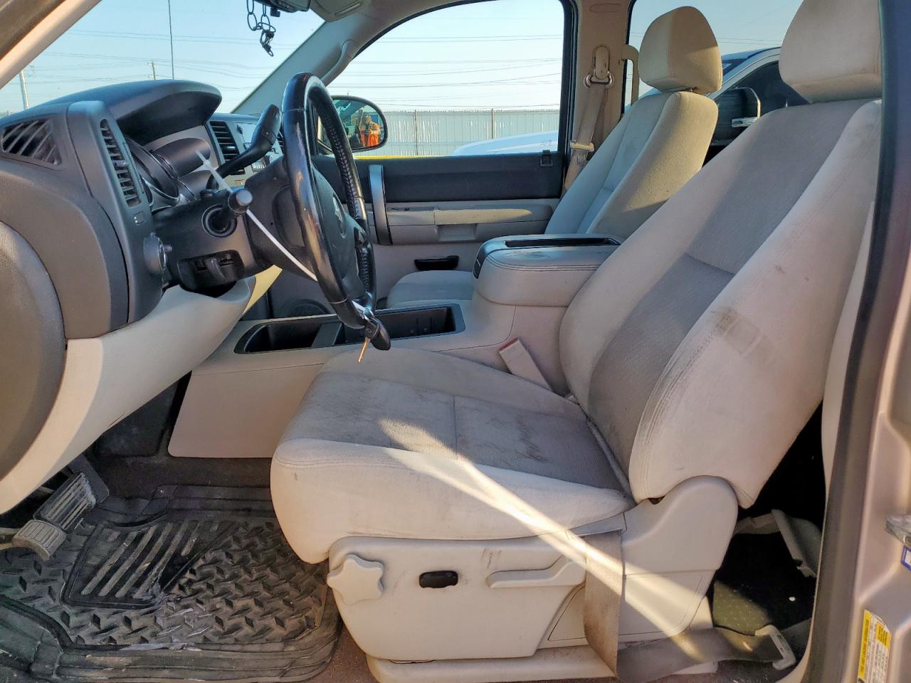 2009 Chevrolet Silverado C1500 Lt VIN: 3GCEC23099G106556 Lot: 80099885