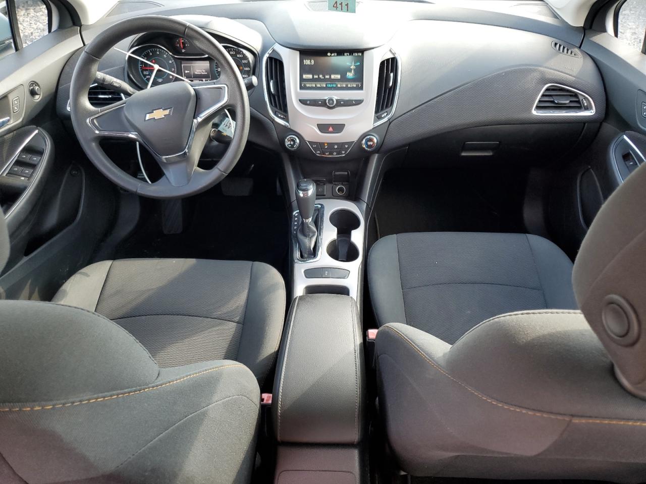 2017 Chevrolet Cruze Ls VIN: 1G1BC5SM3H7114857 Lot: 82157855