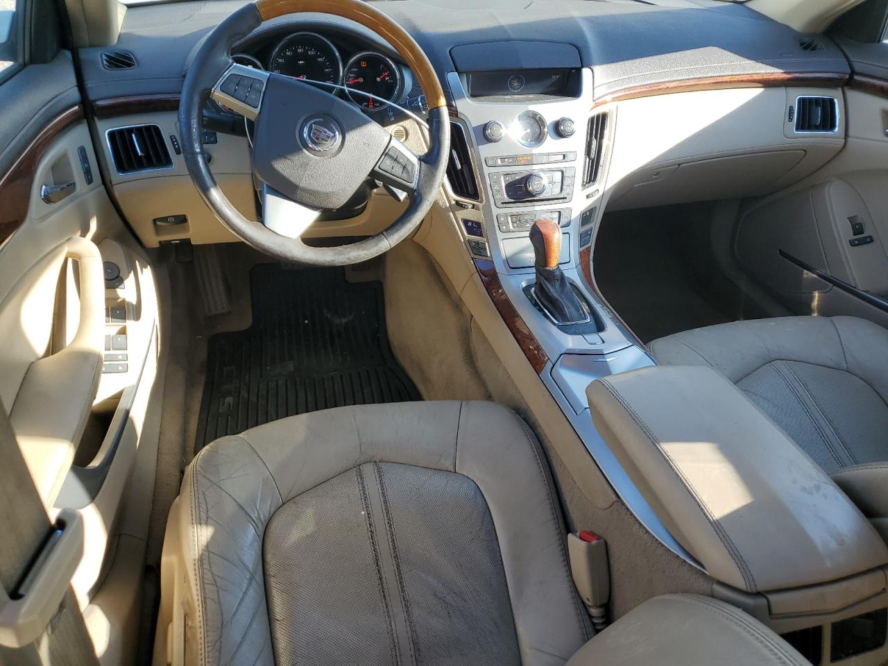 2012 Cadillac Cts Luxury Collection VIN: 1G6DH8E53C0138457 Lot: 81868005