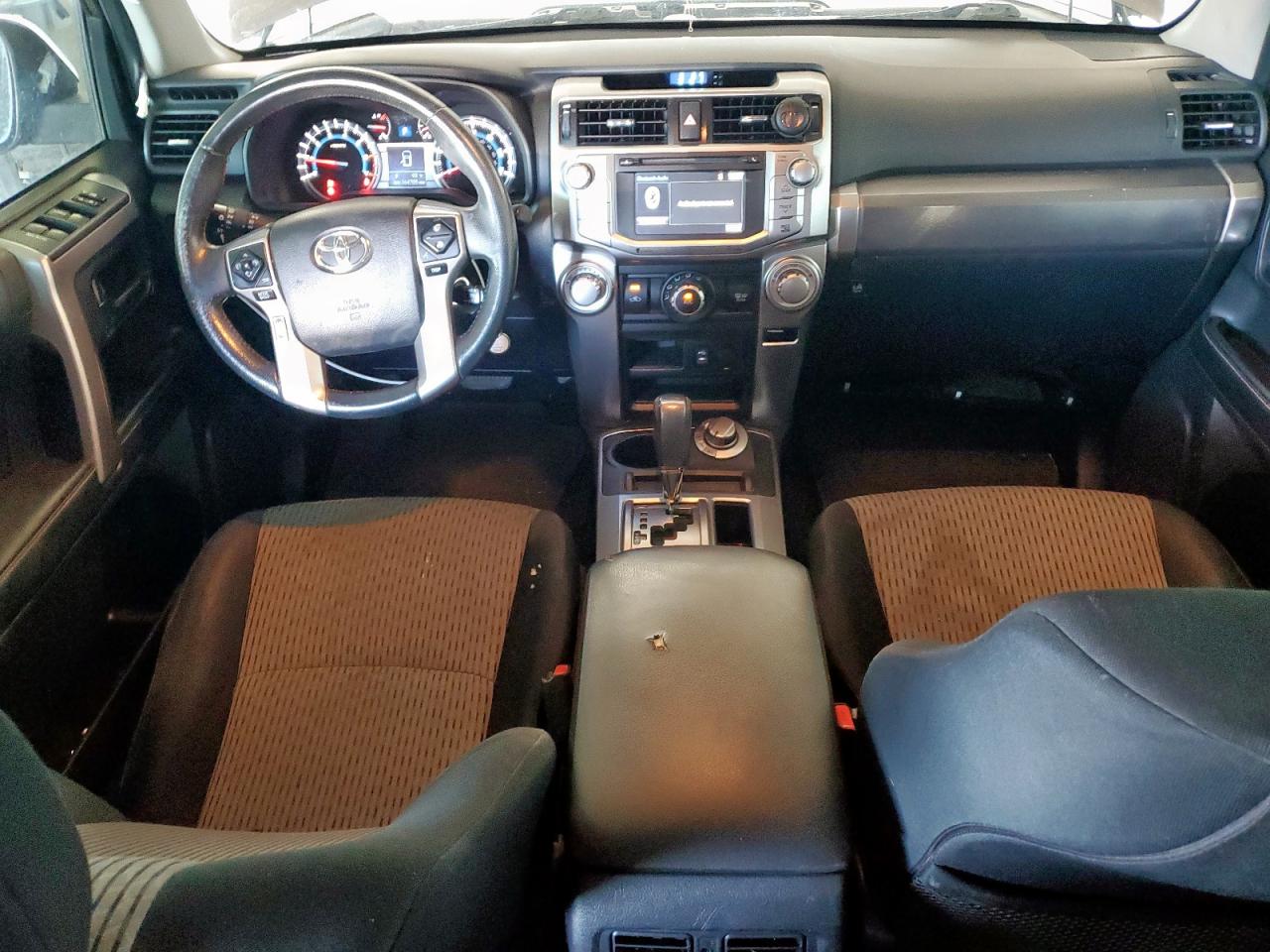 2015 Toyota 4Runner Sr5/Sr5 Premium VIN: JTEBU5JR1F5214610 Lot: 81432945