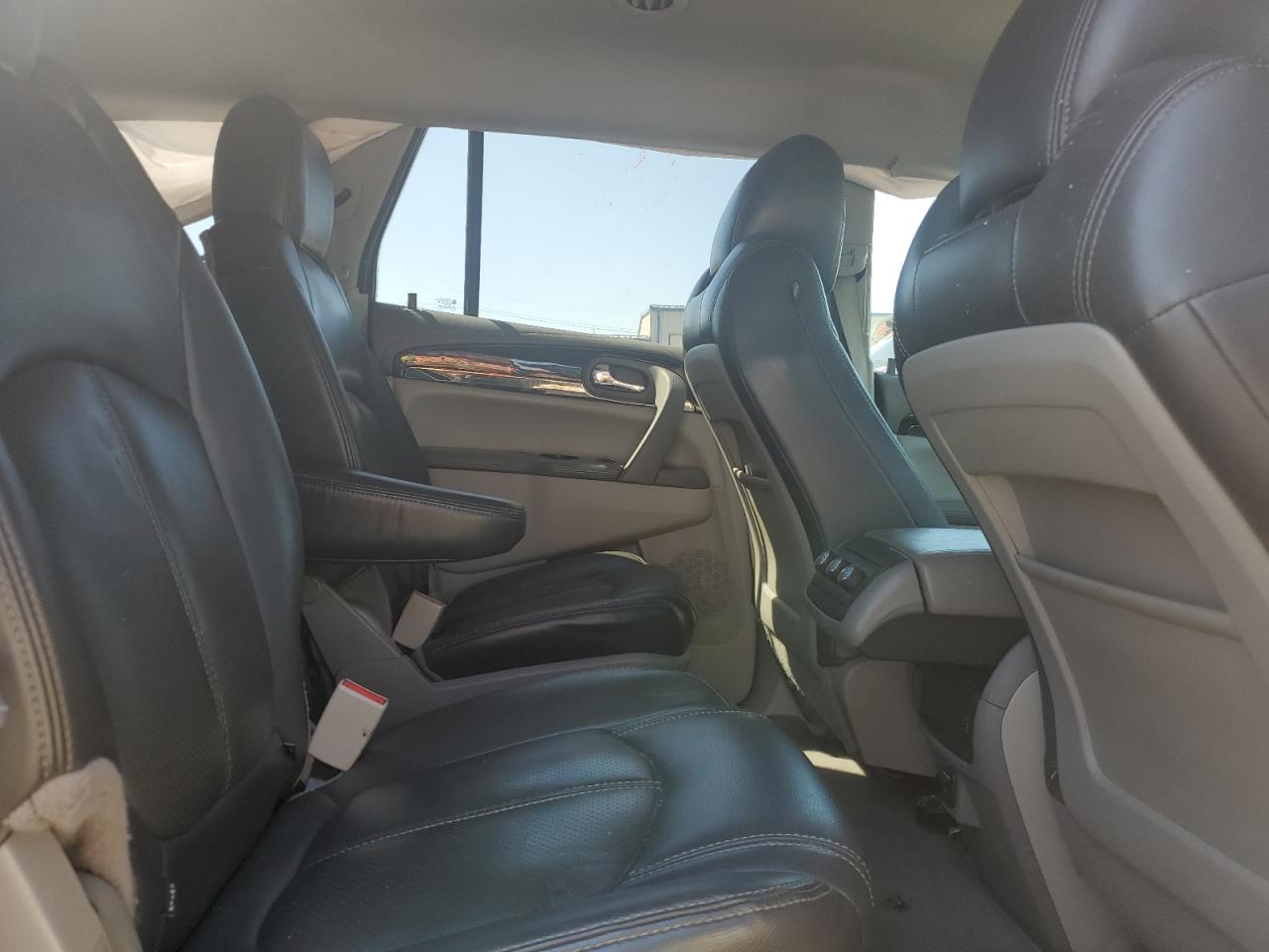 2015 Buick Enclave VIN: 5GAKRAKD2FJ364204 Lot: 80723185