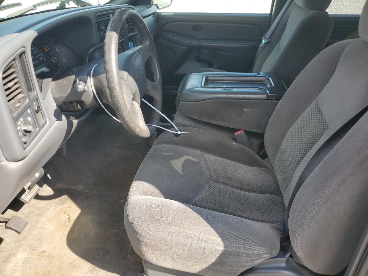 2006 Chevrolet Silverado C1500 VIN: 2GCEC13VX61232418 Lot: 81863855