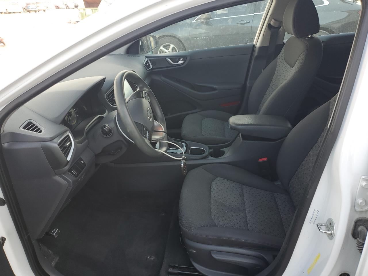 2017 Hyundai Ioniq Blue VIN: KMHC65LC4HU031153 Lot: 80915715