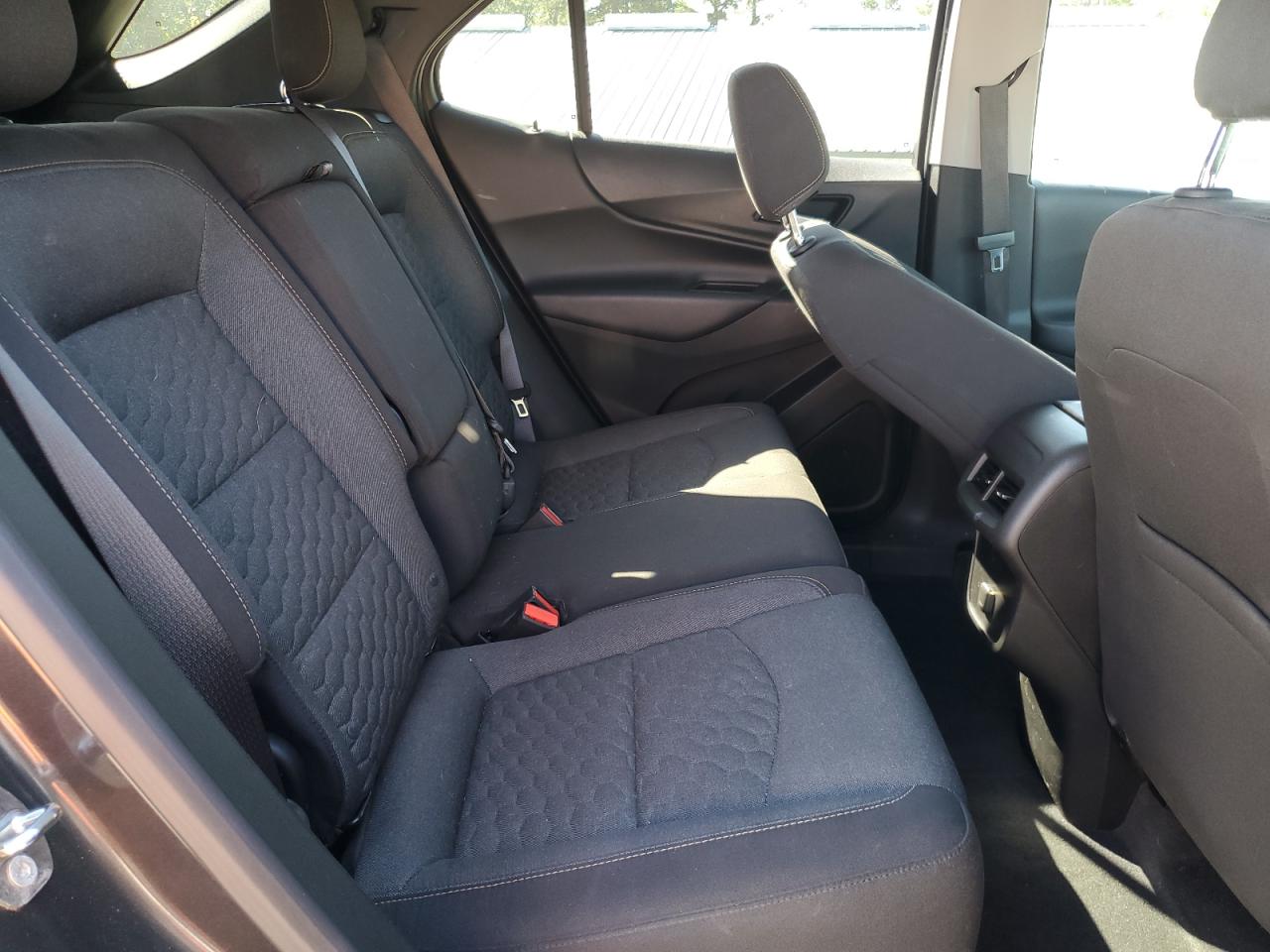 2018 Chevrolet Equinox Lt VIN: 2GNAXSEV3J6240630 Lot: 81357165