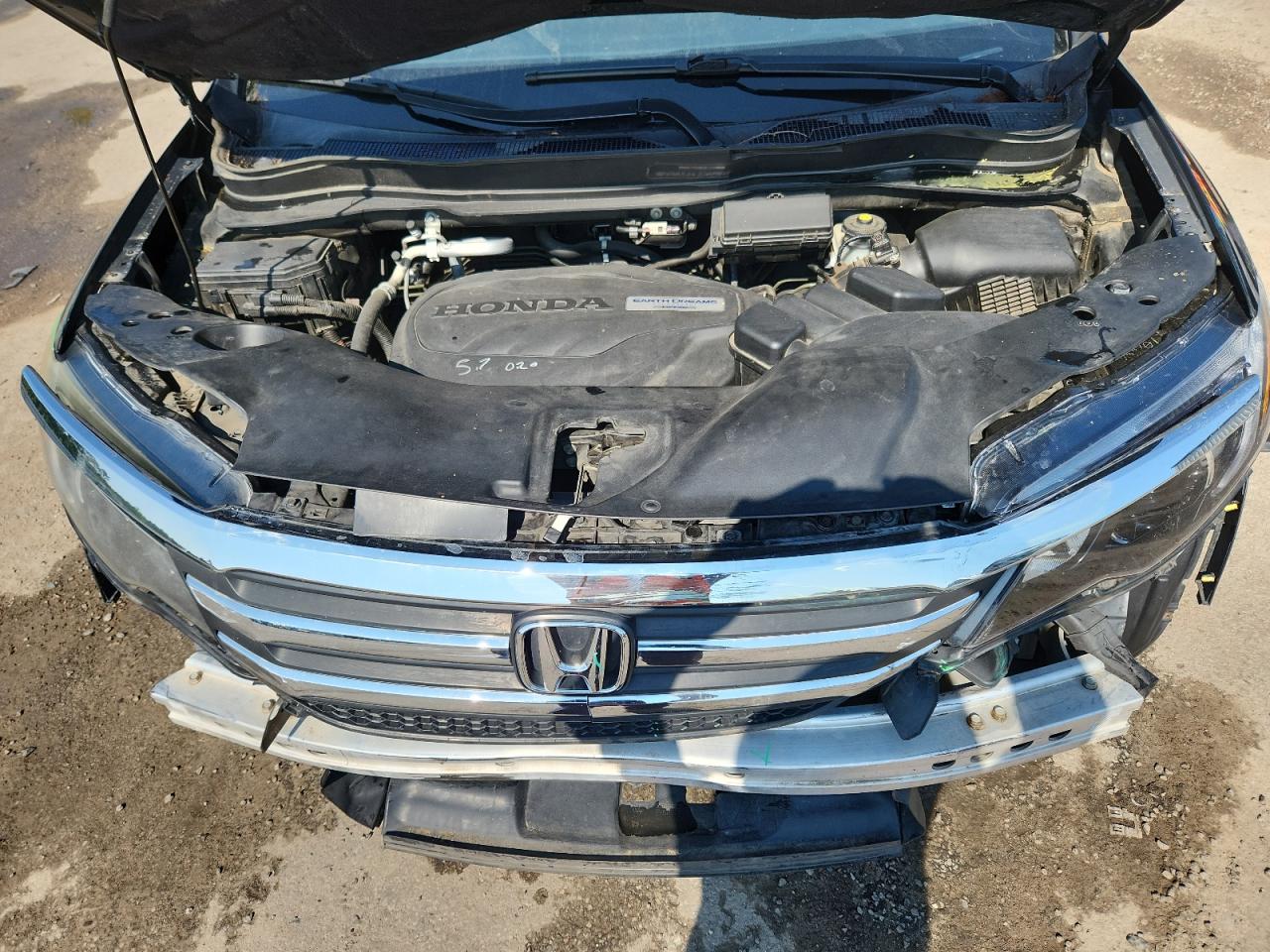 2018 Honda Pilot Lx VIN: 5FNYF5H19JB029513 Lot: 81263635