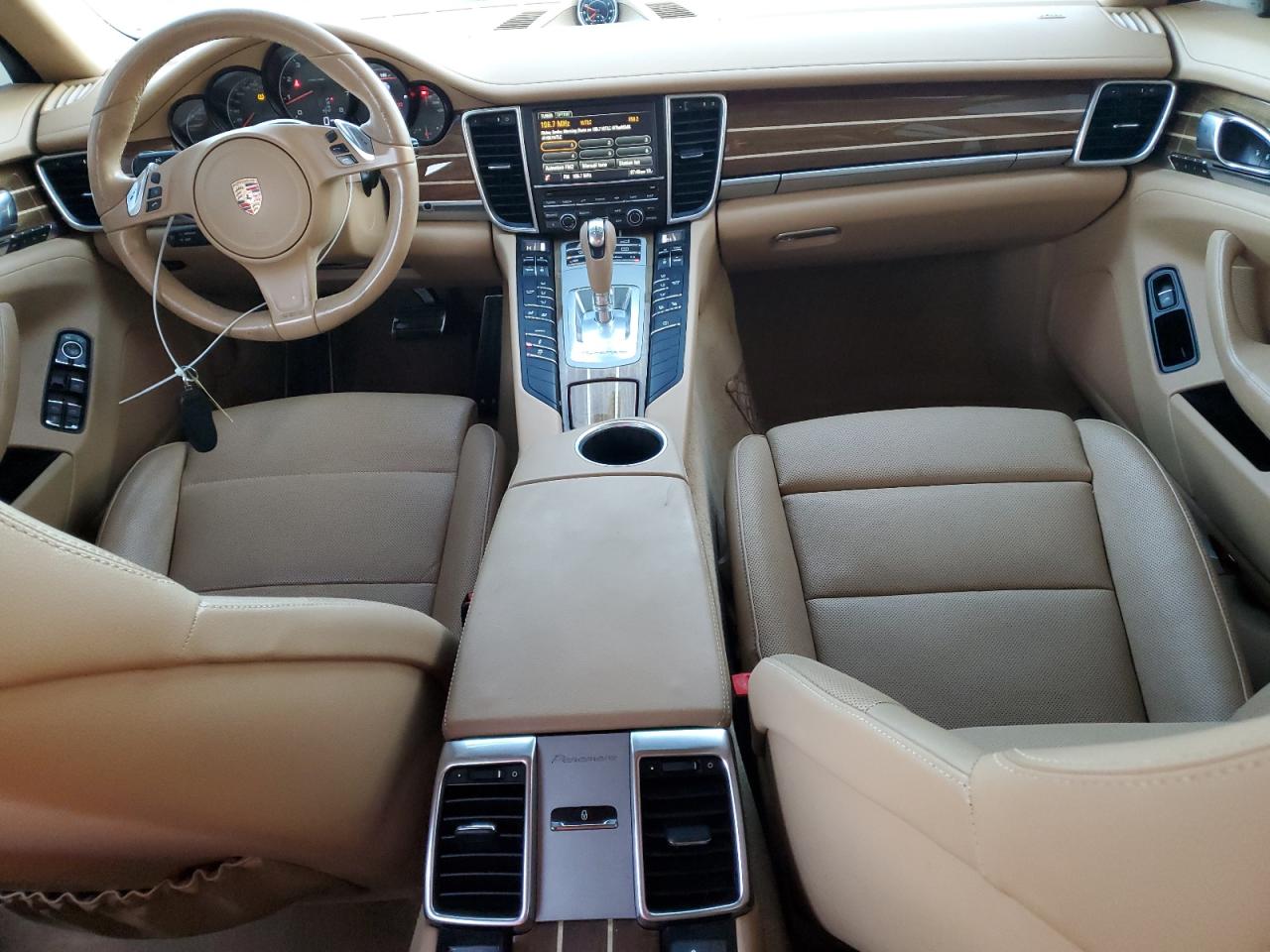 2015 Porsche Panamera 2 VIN: WP0AA2A76FL005722 Lot: 83974295