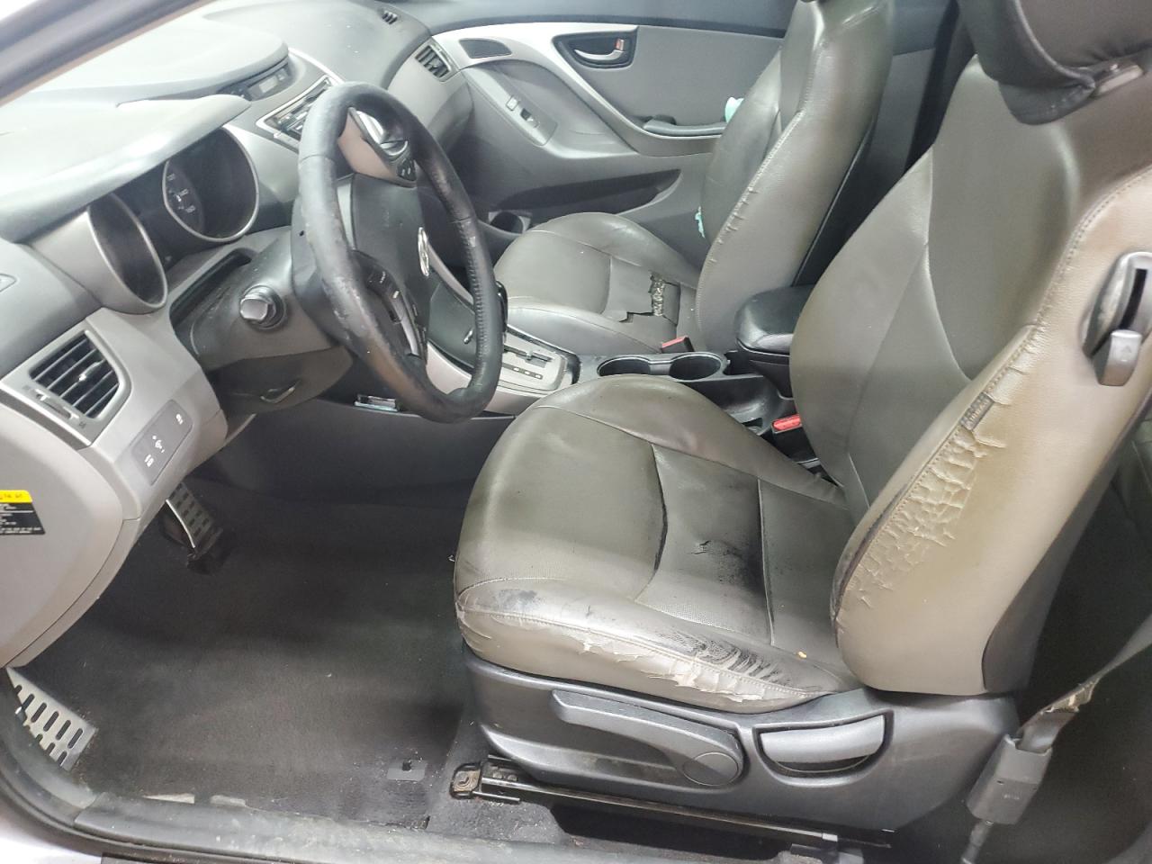 2013 Hyundai Elantra Coupe Gs VIN: KMHDH6AE2DU011843 Lot: 81942985