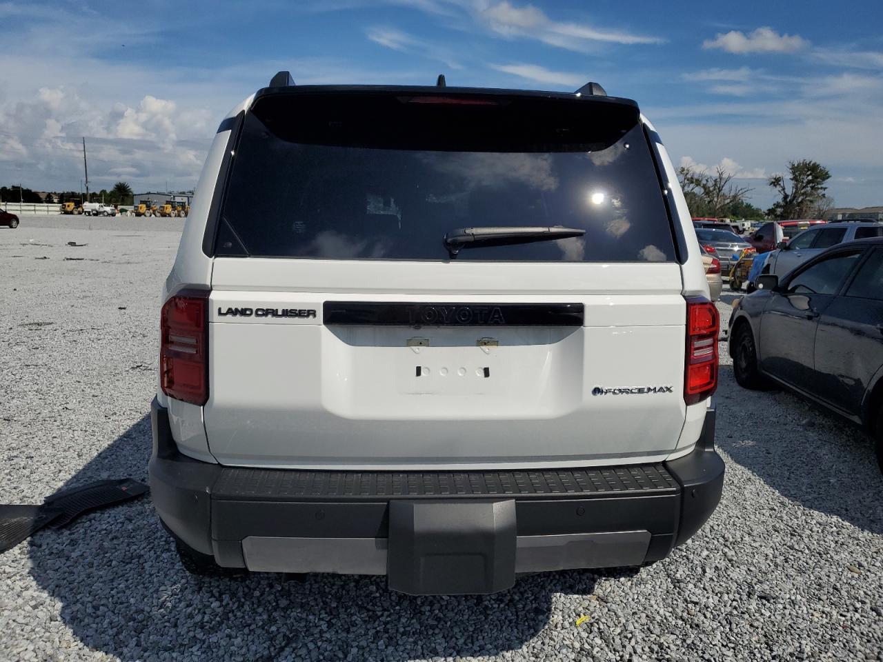 2025 Toyota Land Cruiser Base VIN: JTEABFAJ9S5011766 Lot: 80958305