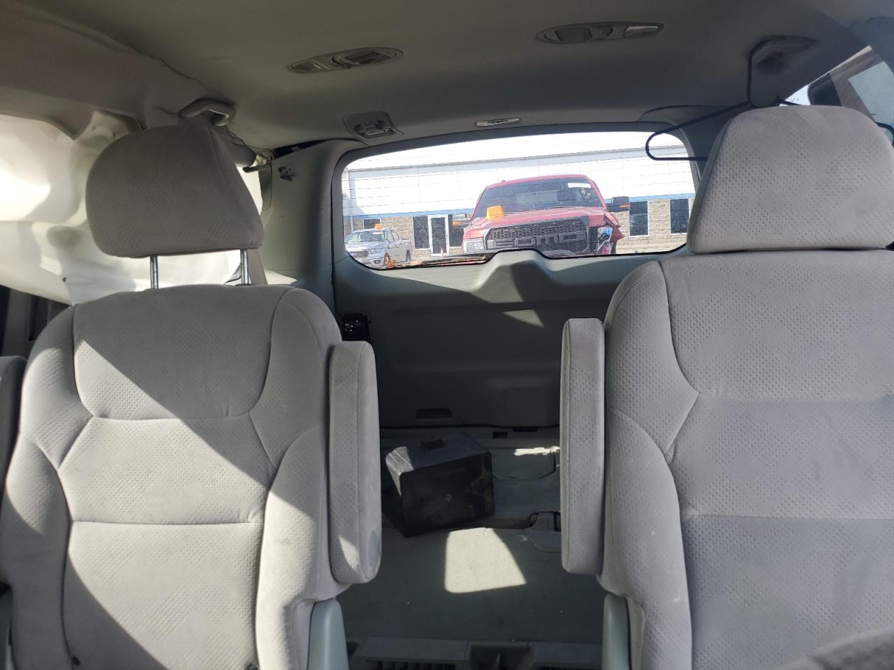 2006 Honda Odyssey Lx VIN: 5FNRL382X6B049240 Lot: 84248595