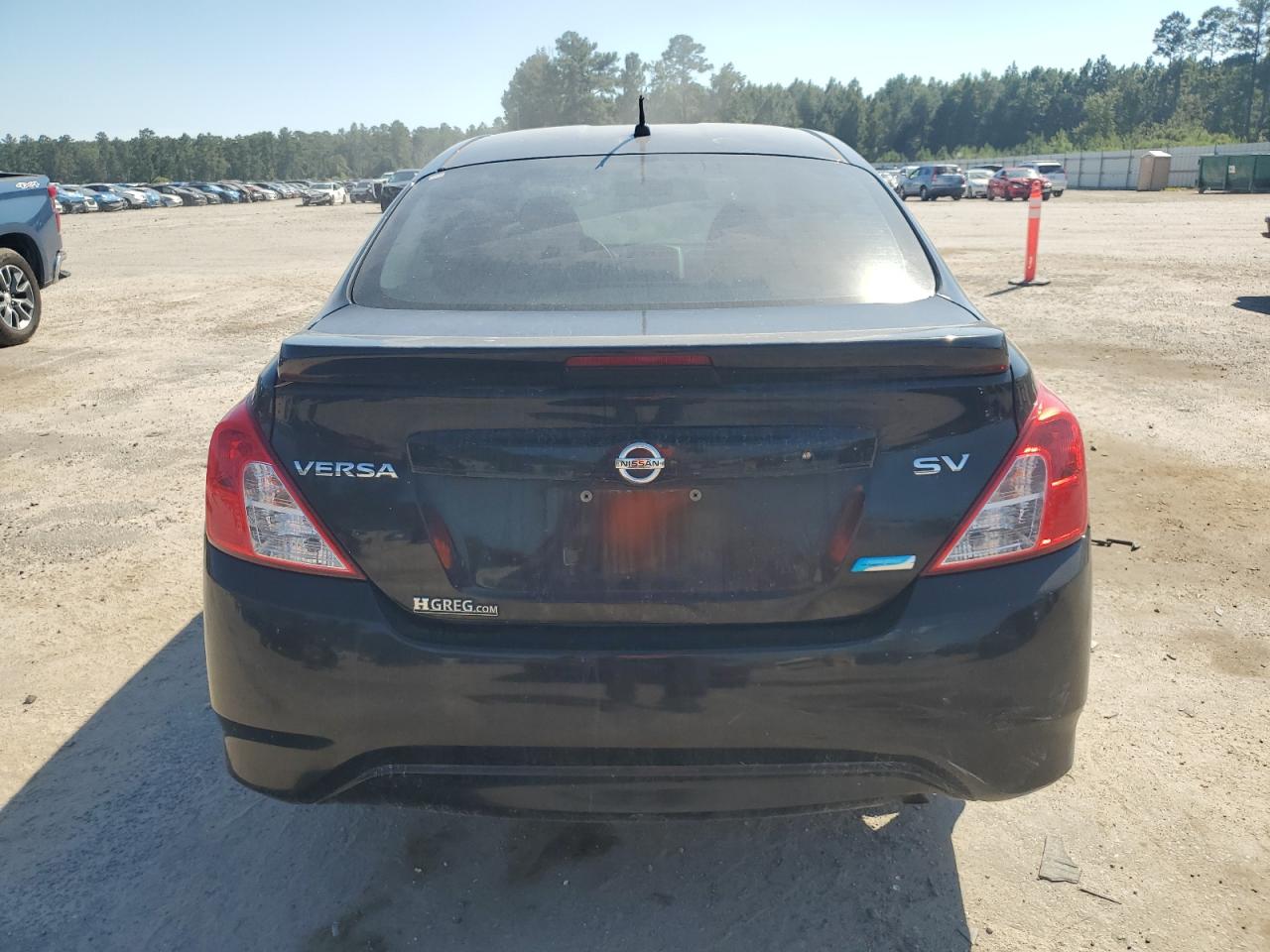 2015 Nissan Versa S VIN: 3N1CN7APXFL946138 Lot: 71202305
