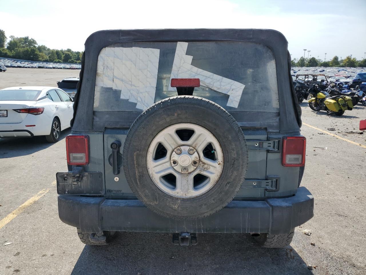 2015 Jeep Wrangler Unlimited Sport VIN: 1C4BJWDG4FL608479 Lot: 80310935