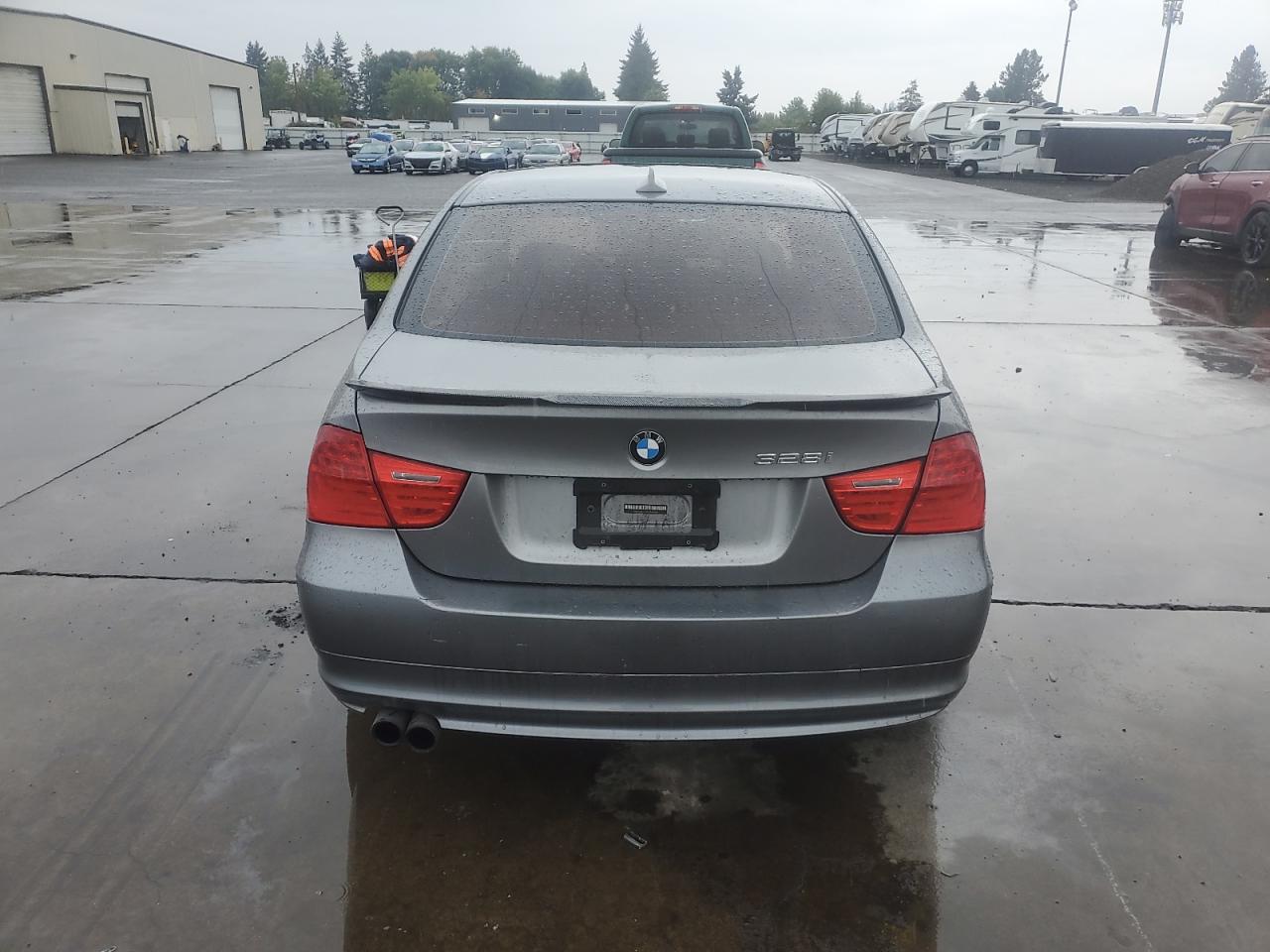 2011 BMW 328 I Sulev VIN: WBAPH5G52BNM82818 Lot: 81853185