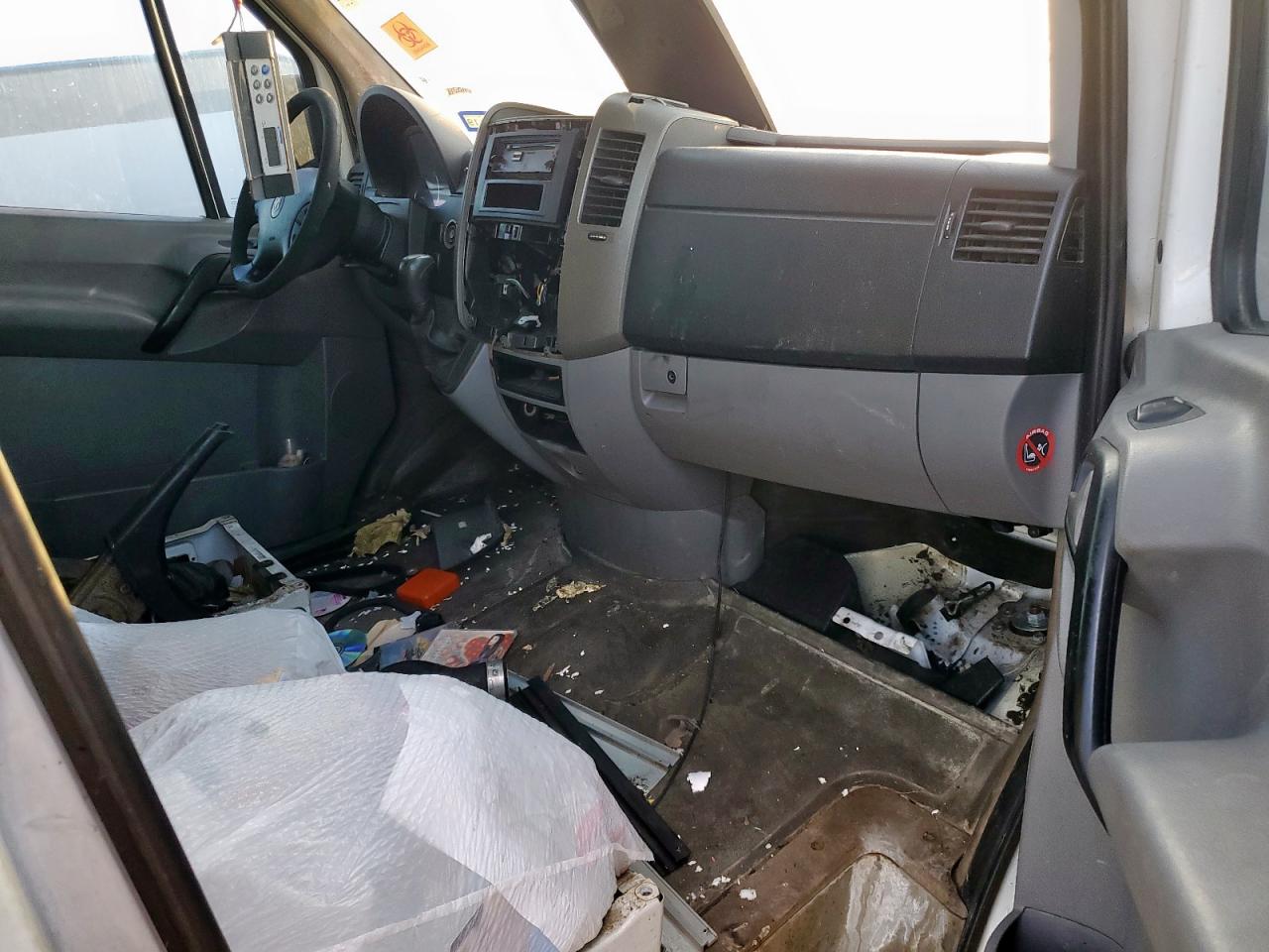 2008 Dodge Sprinter 3500 VIN: WD0PF445785260153 Lot: 84585895