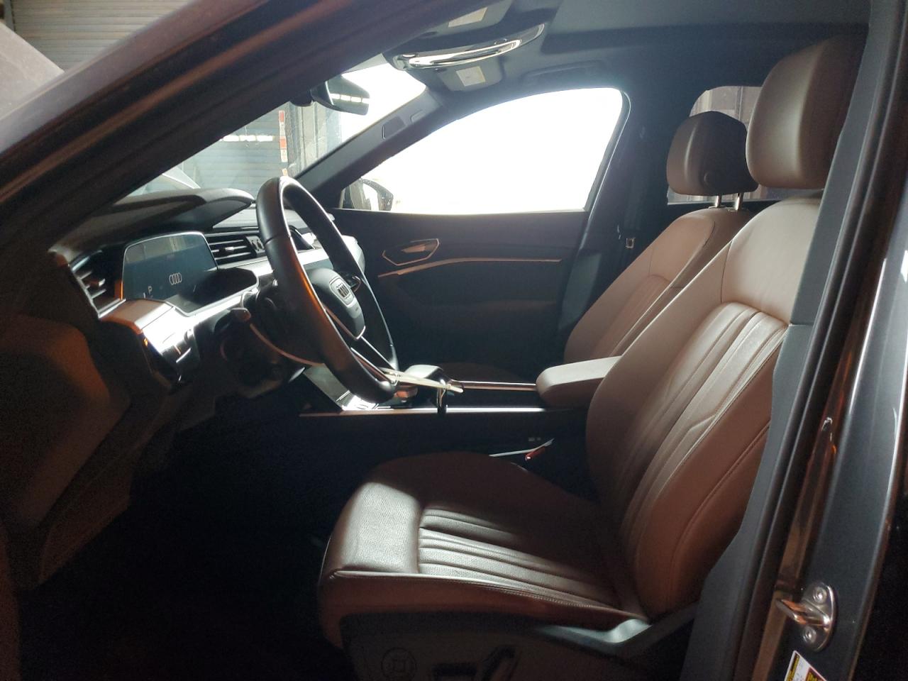 2024 Audi Q8 E-Tron Sportback Premium Plus VIN: WA1CAAGE9RB040915 Lot: 84212195