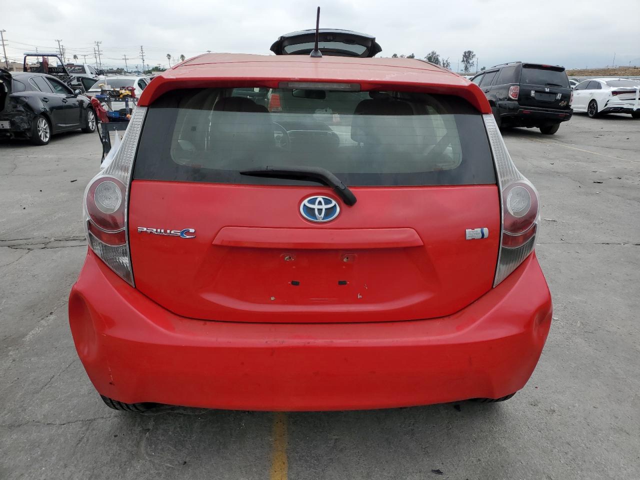 2012 Toyota Prius C VIN: JTDKDTB30C1004358 Lot: 81912515