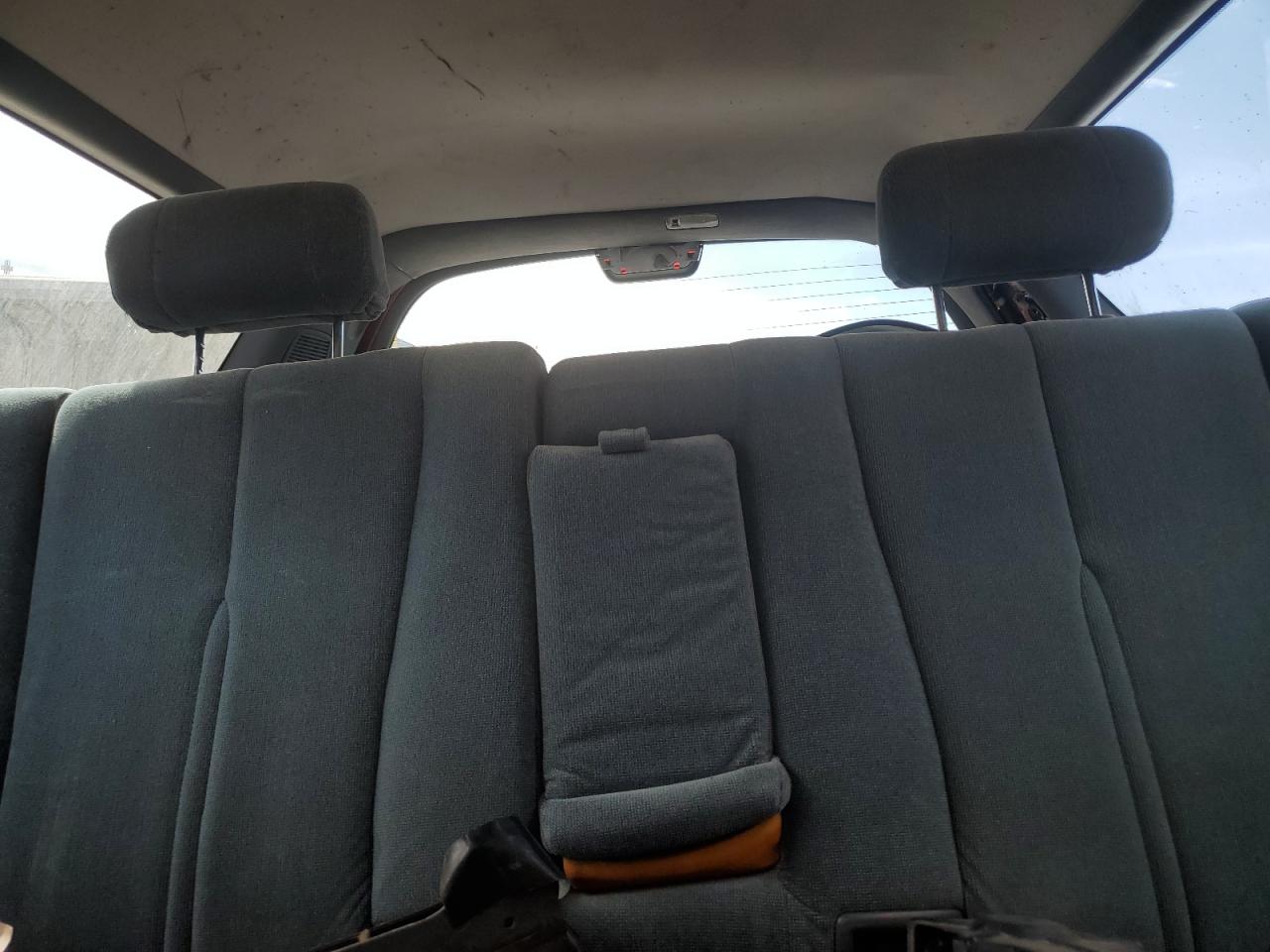 1993 Toyota Camry Le VIN: 4T1SK12W0PU236110 Lot: 82115365