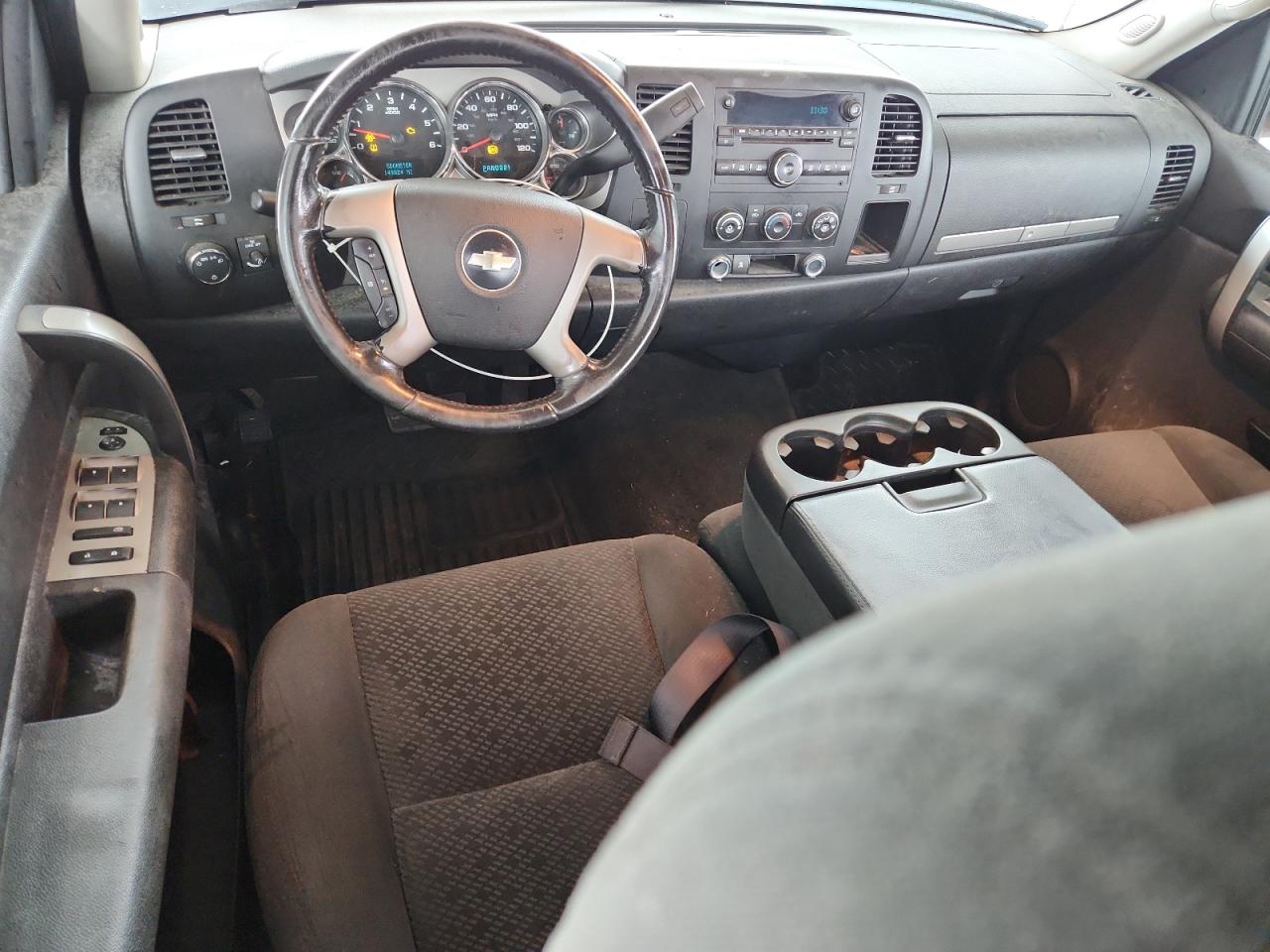 2008 Chevrolet Silverado K1500 VIN: 2GCEK133881233992 Lot: 81768495