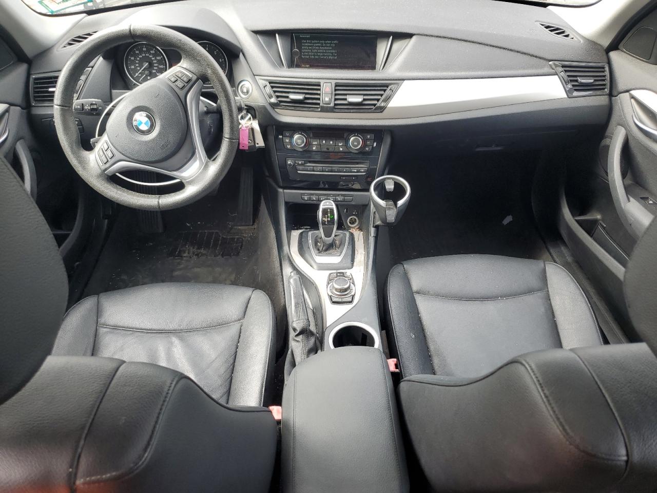 2015 BMW X1 xDrive28I VIN: WBAVL1C53FVY33522 Lot: 81231915