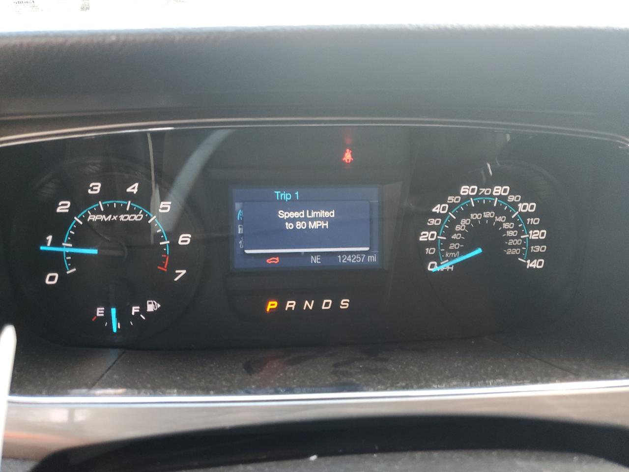 2016 Ford Taurus Sel VIN: 1FAHP2E88GG149935 Lot: 81218925