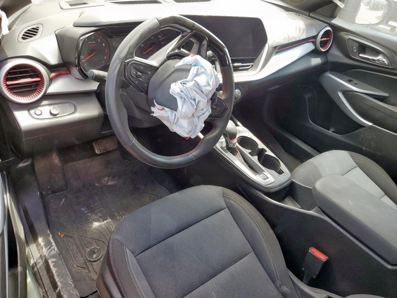 2024 Chevrolet Trax 1Rs VIN: KL77LGE24RC134298 Lot: 83802215