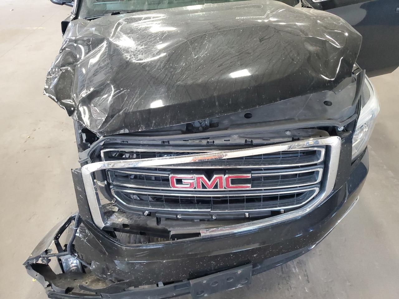 2018 GMC Yukon Xl K1500 Slt VIN: 1GKS2GKC4JR344662 Lot: 81098605