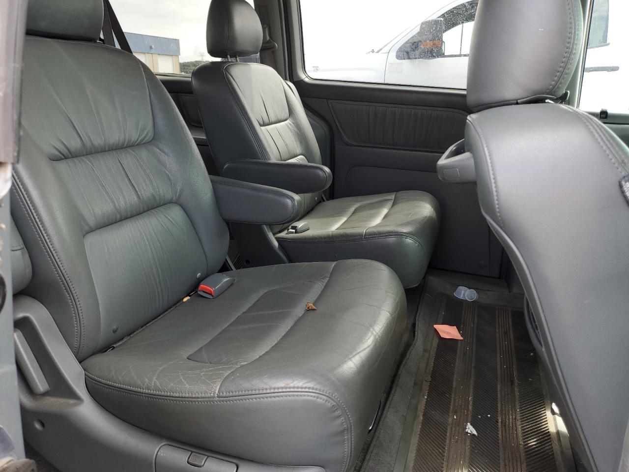 2002 Honda Odyssey Exl VIN: 5FNRL18982B031377 Lot: 93592385