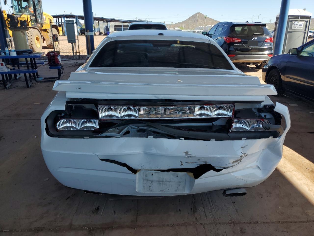 2014 Dodge Challenger R/T VIN: 2C3CDYBT5EH115630 Lot: 70703555