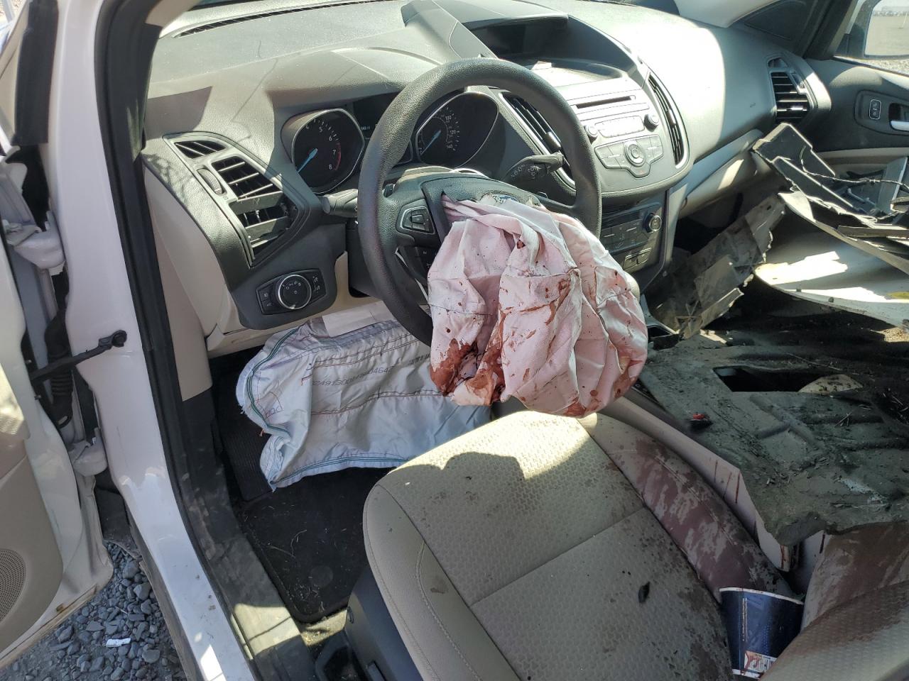 2017 Ford Escape Se VIN: 1FMCU9G94HUA62138 Lot: 81280395