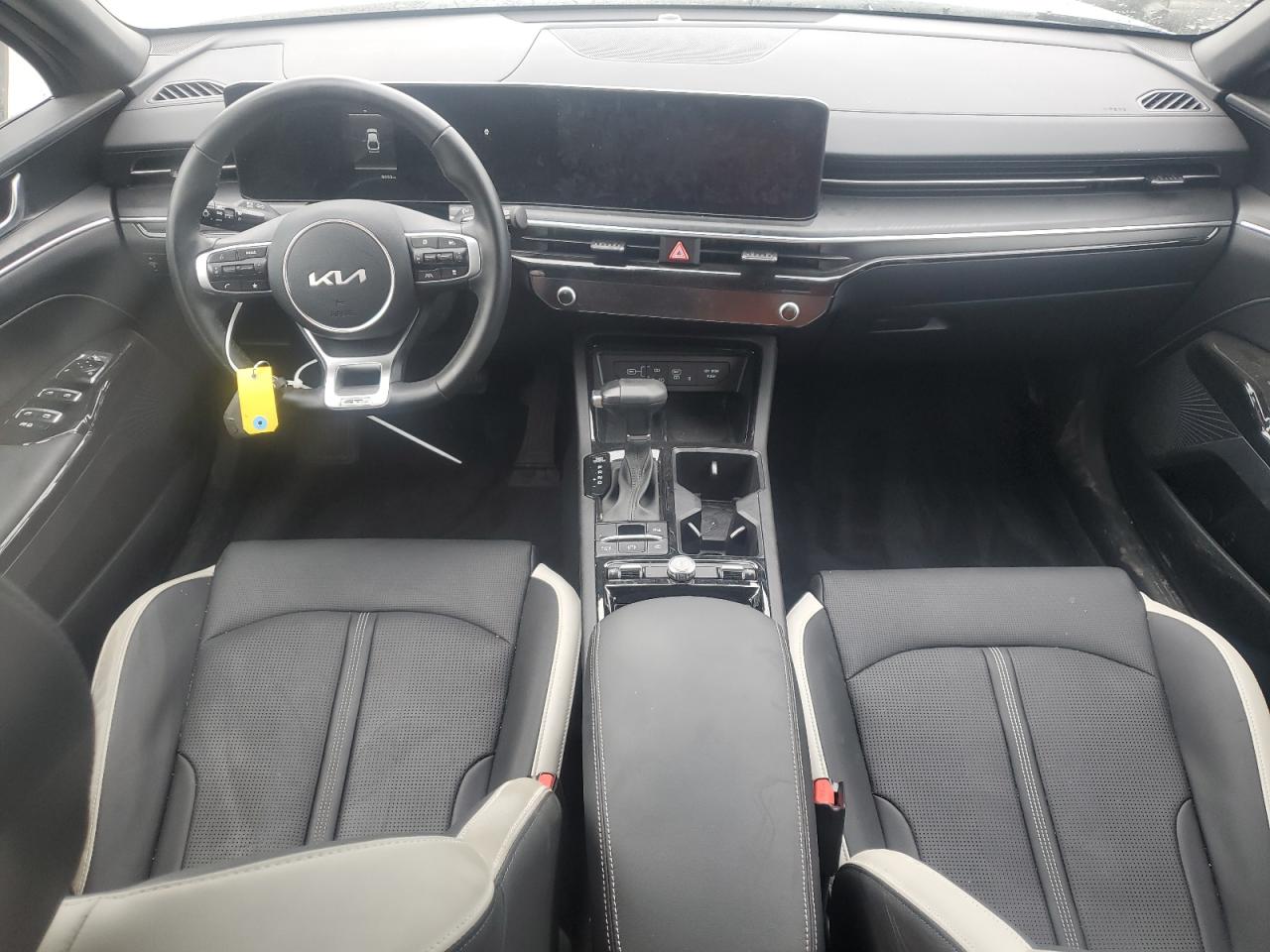 2025 Kia K5 Gt Line VIN: KNAG64J78S5365013 Lot: 81370345