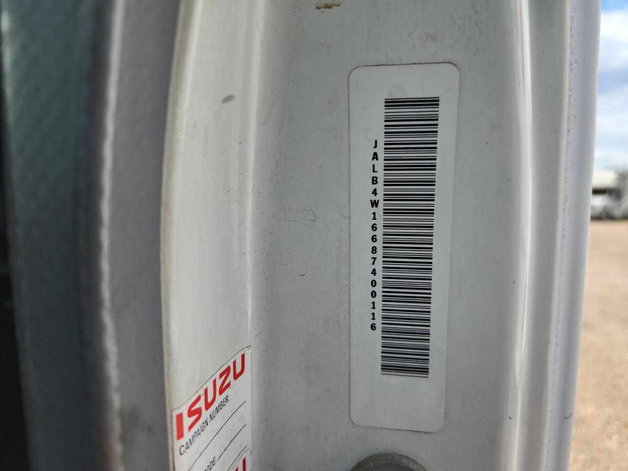 2008 Isuzu Npr VIN: JALB4W16687400116 Lot: 71692595