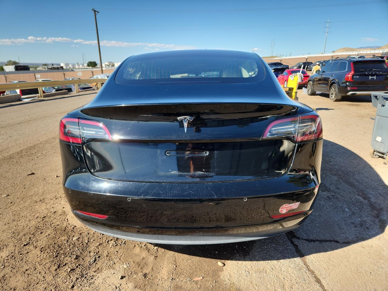 2018 Tesla Model 3 VIN: 5YJ3E1EA4JF060288 Lot: 93311375