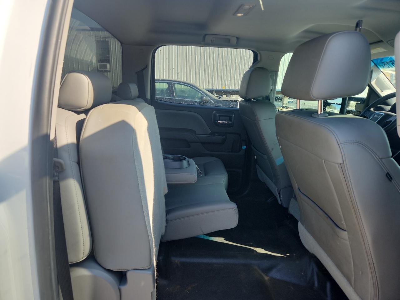 2018 GMC Sierra C2500 Heavy Duty VIN: 1GT11REG6JF270456 Lot: 80211615