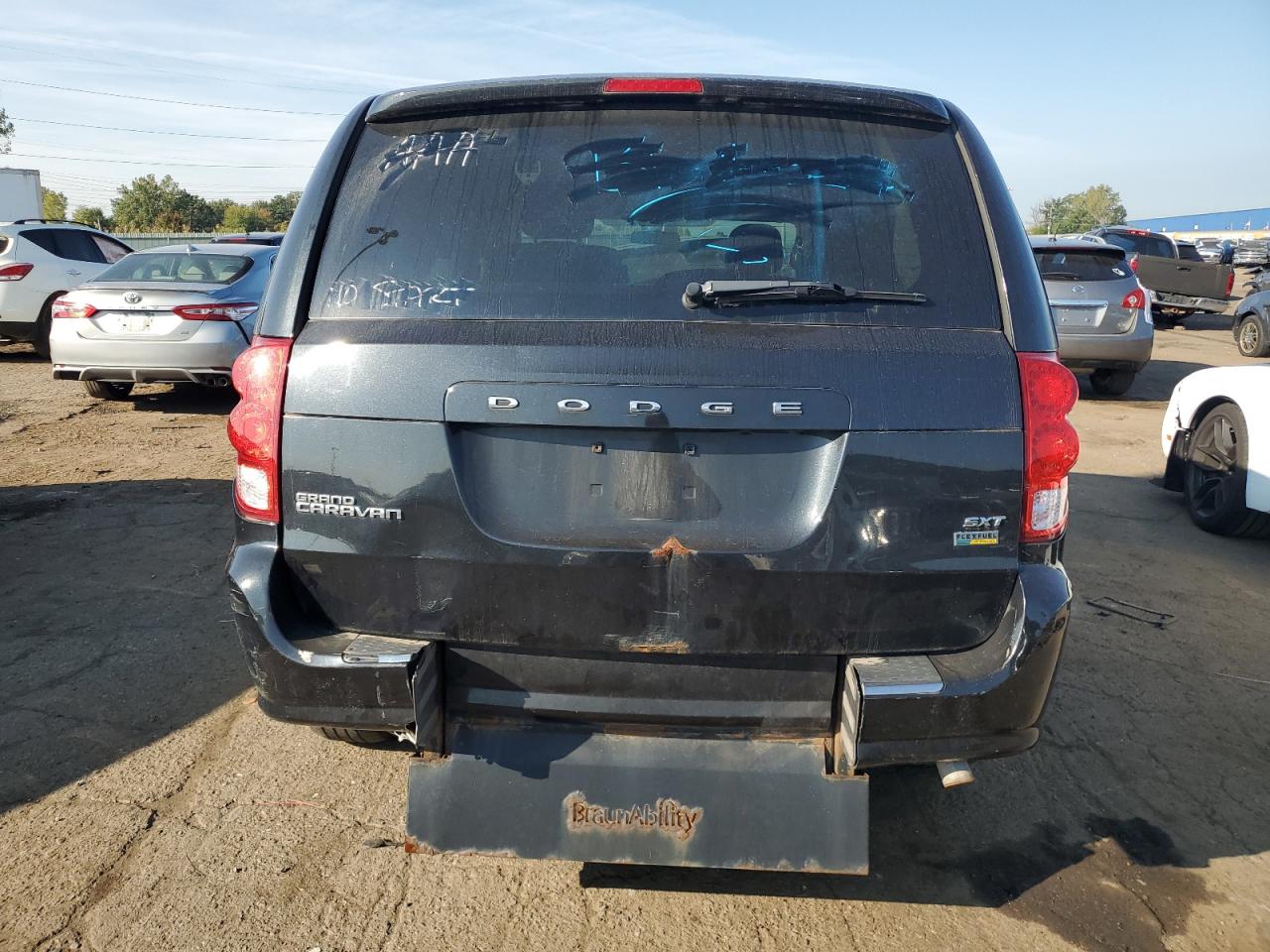 2016 Dodge Grand Caravan Sxt VIN: 2C4RDGCG2GR357192 Lot: 80661045