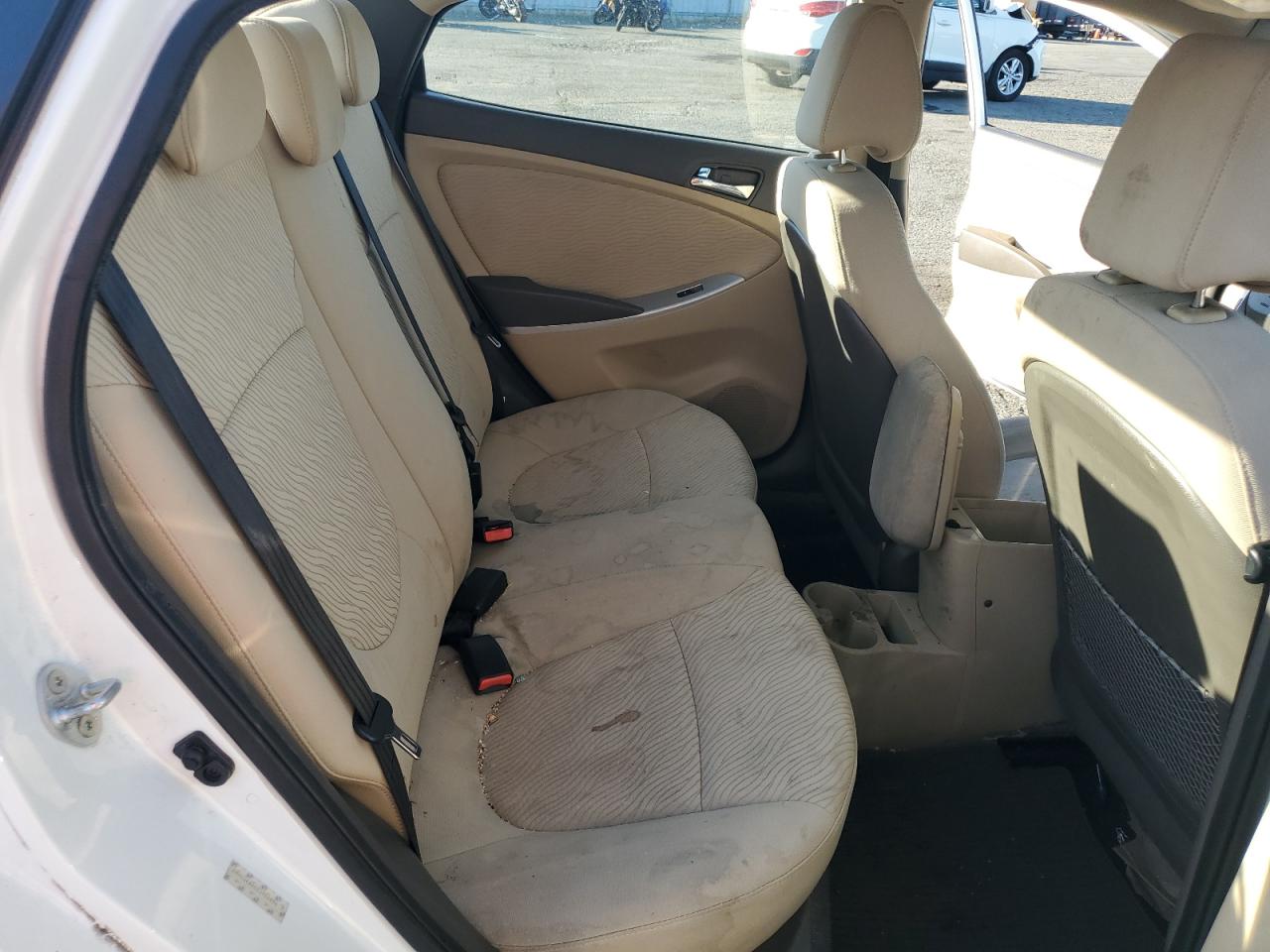 2014 Hyundai Accent Gls VIN: KMHCU4AE0EU764896 Lot: 81795945