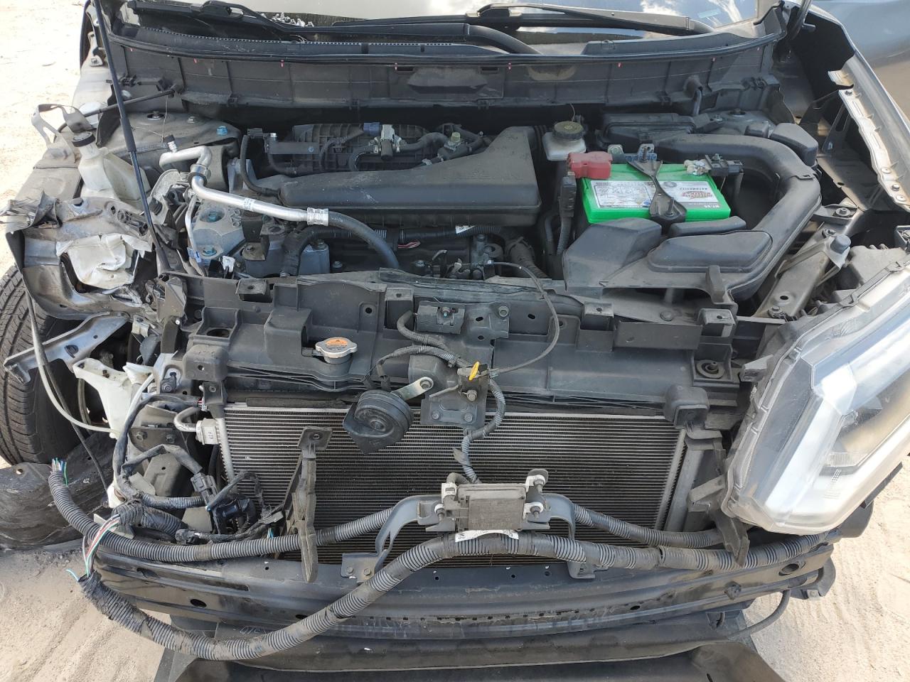 2018 Nissan Rogue S VIN: KNMAT2MT8JP533251 Lot: 81733075