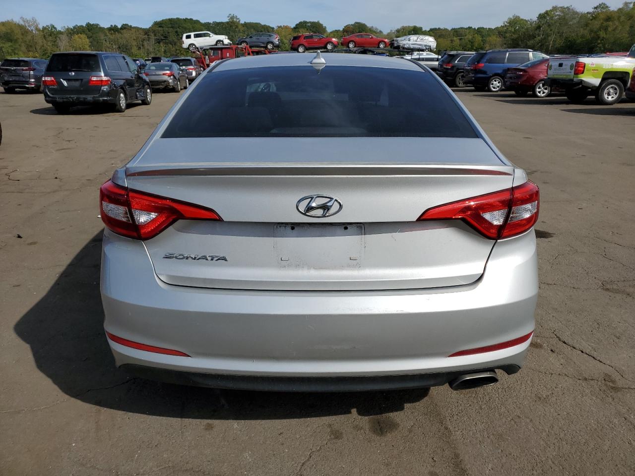 2015 Hyundai Sonata Se VIN: 5NPE24AF5FH088646 Lot: 82125955