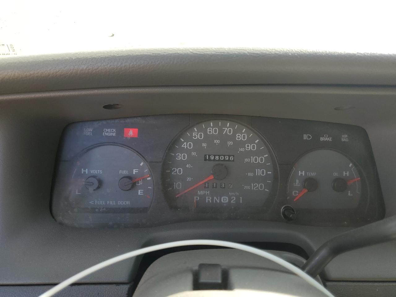 2003 Mercury Grand Marquis Gs VIN: 2MEFM74W93X625944 Lot: 84403825