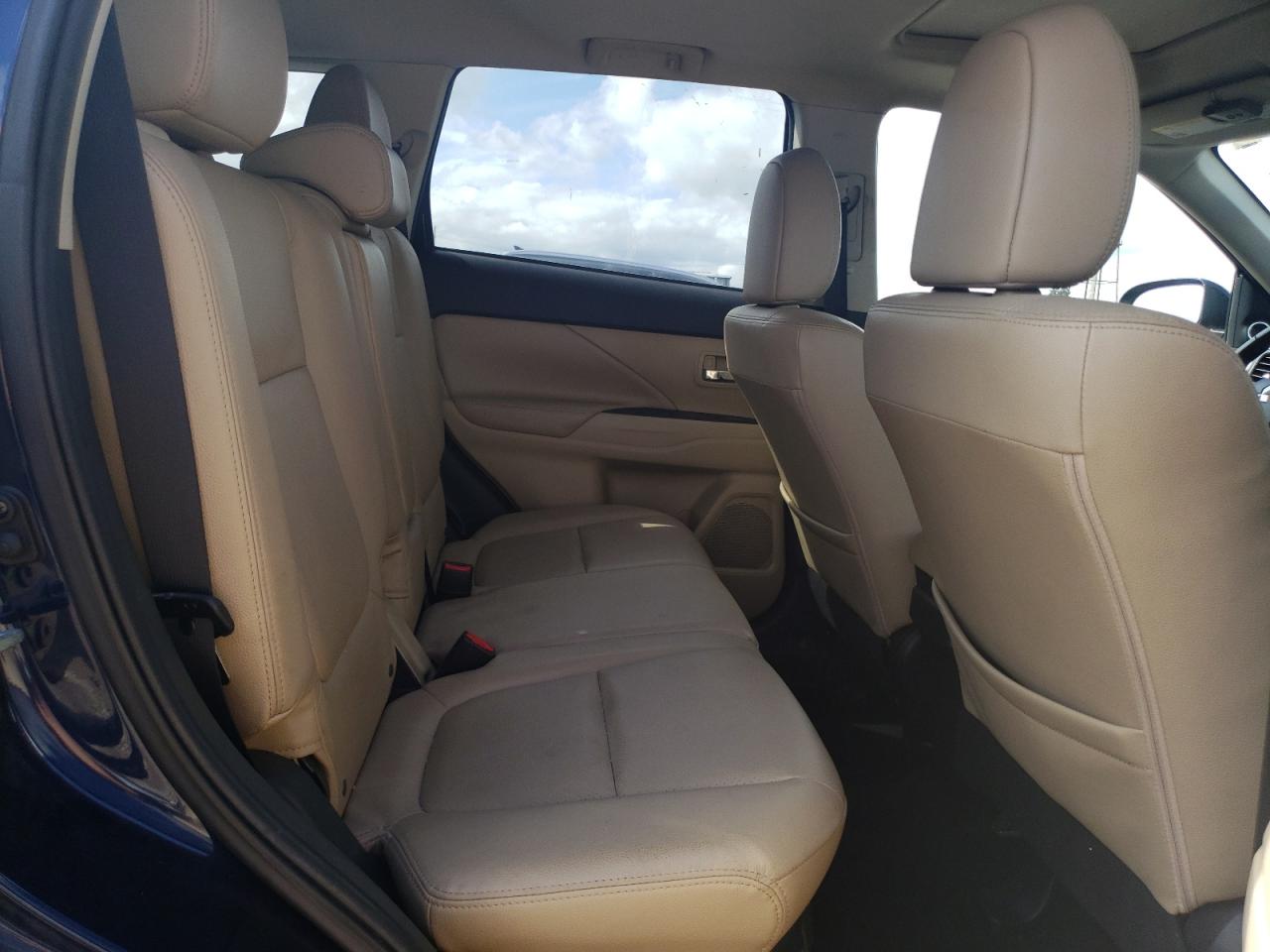 2014 Mitsubishi Outlander Se VIN: JA4AD3A33EZ012840 Lot: 83847535