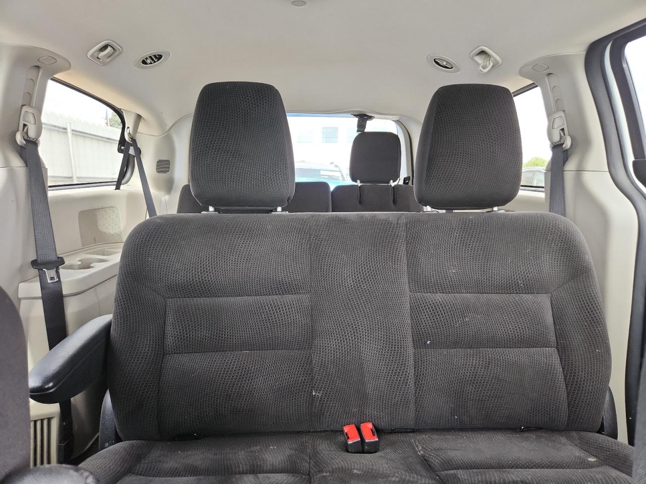 2017 Dodge Grand Caravan Se VIN: 2C4RDGBG4HR819822 Lot: 81148195