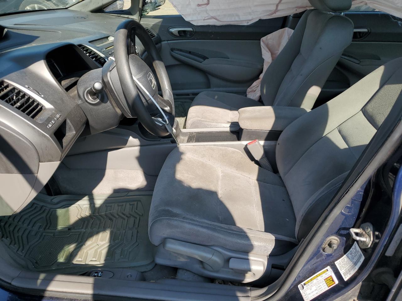 2008 Honda Civic Lx VIN: 1HGFA16588L049121 Lot: 81116335