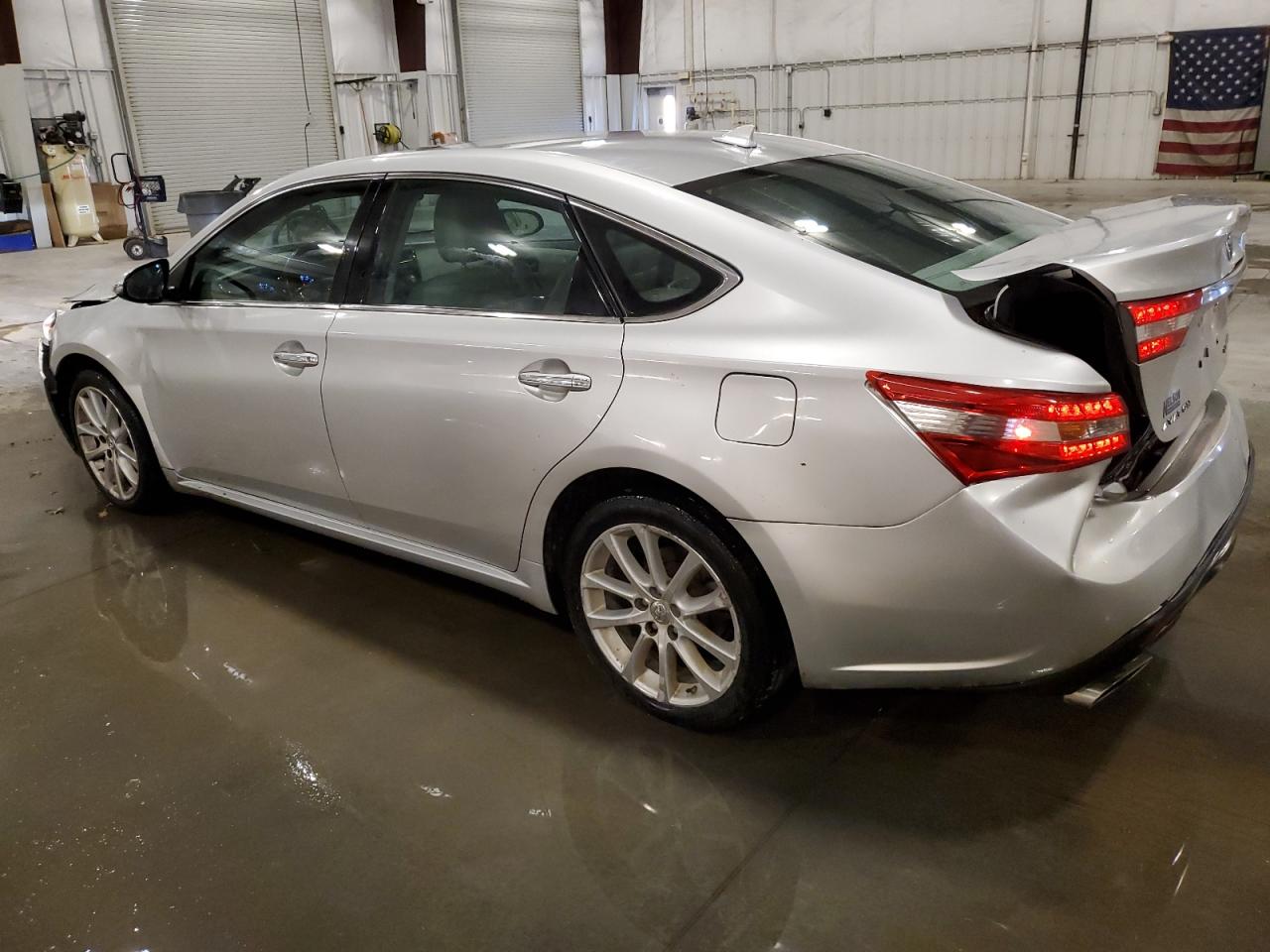 2014 Toyota Avalon Base silver null gasoline 4T1BK1EB6EU126930 photo #3