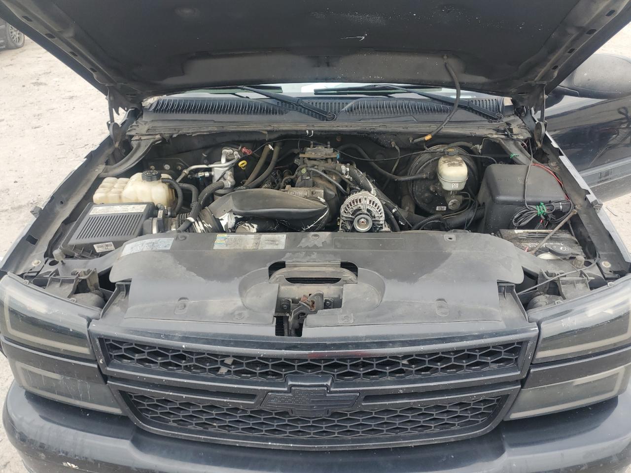 2006 Chevrolet Silverado K1500 VIN: 2GCEK19B361118485 Lot: 81749115