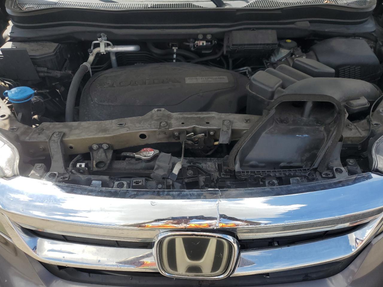 2019 Honda Pilot Lx VIN: 5FNYF5H17KB015577 Lot: 81332225