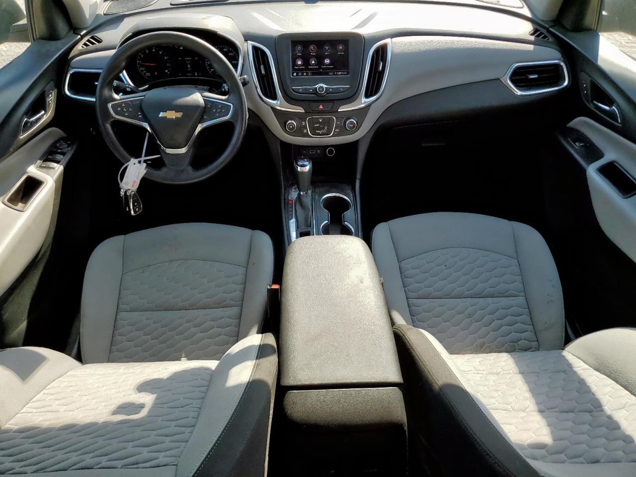 2020 Chevrolet Equinox Ls VIN: 2GNAXHEV0L6188251 Lot: 81949255