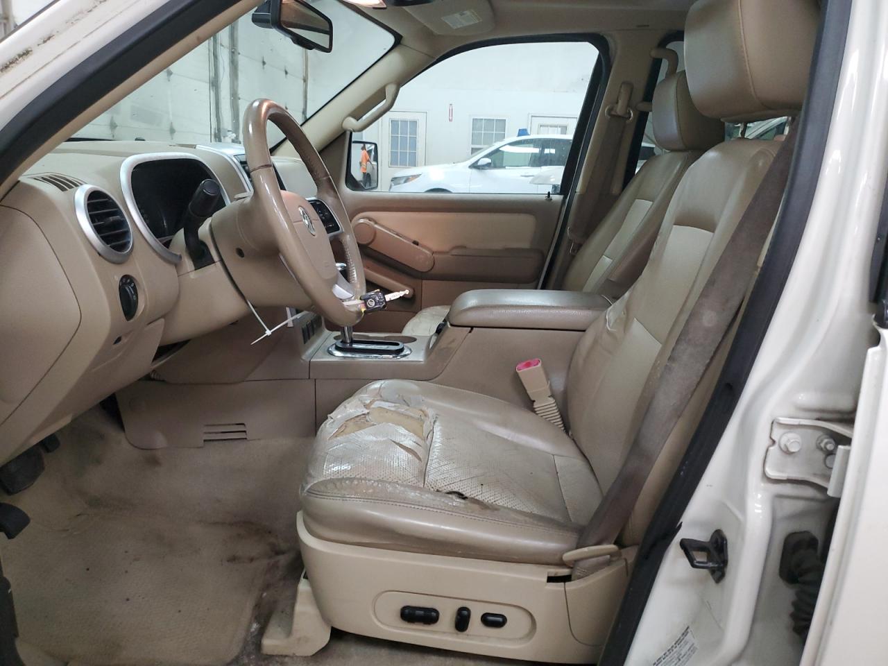 2007 Mercury Mountaineer Premier VIN: 4M2EU48877UJ12660 Lot: 80107595